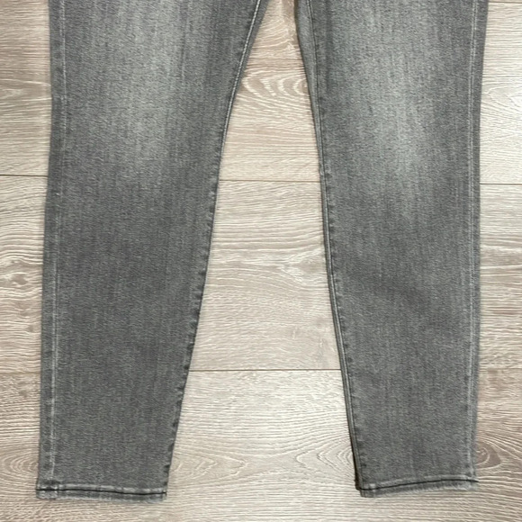 NWOT LOFT made and loved The Jegging Gray Denim Jeans 32 / 14 - Picture 3 of 15